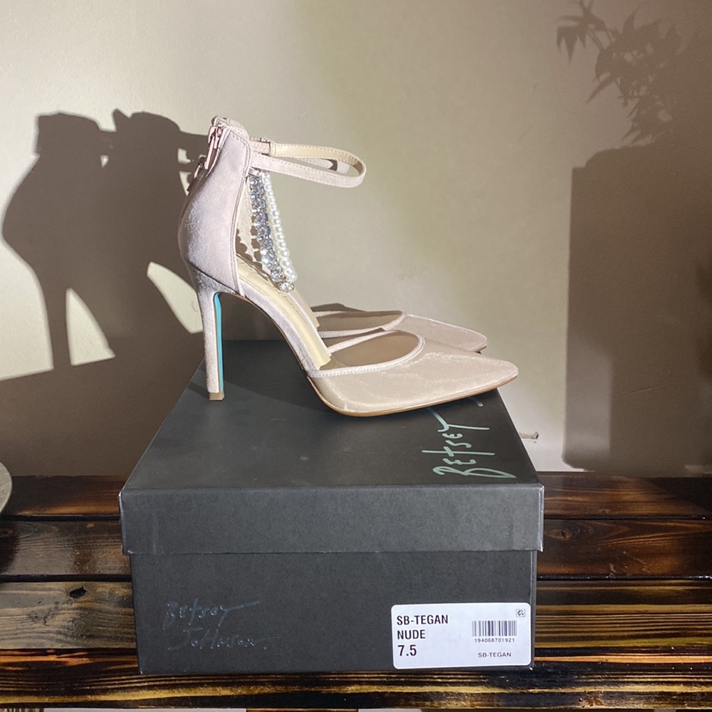 Betsy Johnson Tegan Nude Heels - Picture 2 of 5